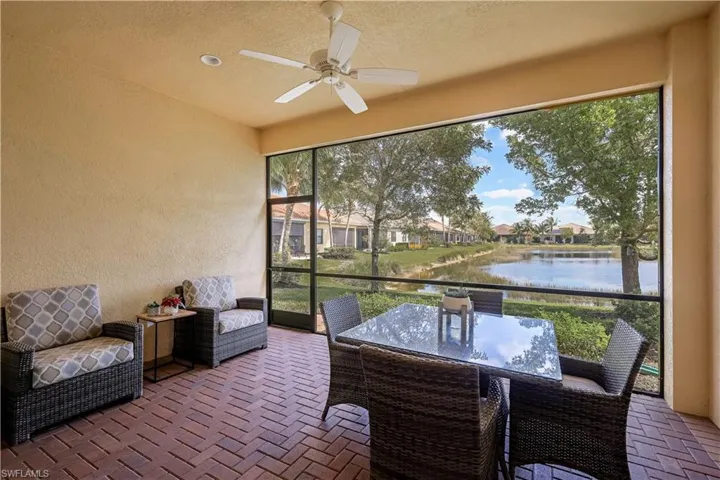 13409  Coronado  DR, Naples, FL 34109