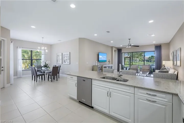 13409  Coronado  DR, Naples, FL 34109
