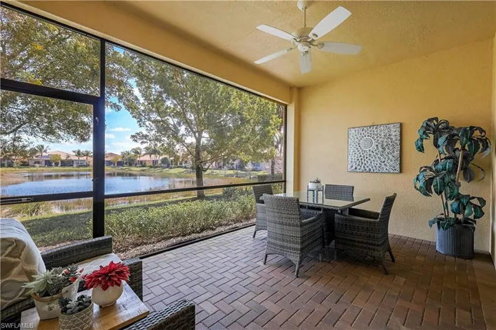 13409  Coronado  DR, Naples, FL 34109