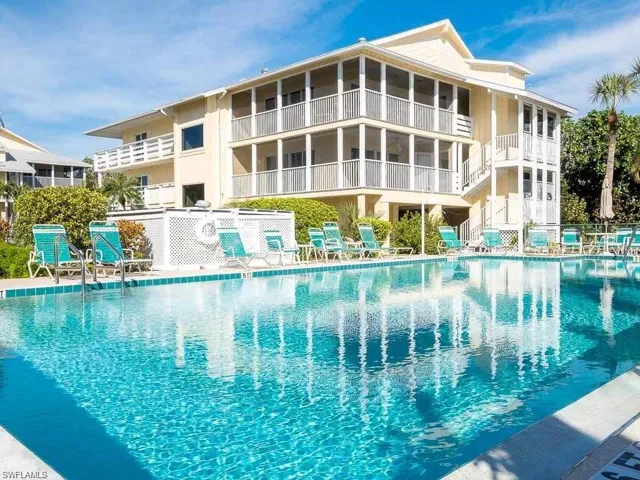 585 Gulf Dr A2, Sanibel, Florida 33957