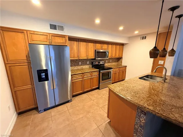 12750  Equestrian  CIR, Fort Myers, FL 33907