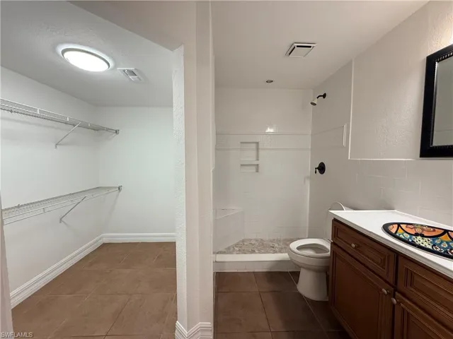 12750  Equestrian  CIR, Fort Myers, FL 33907