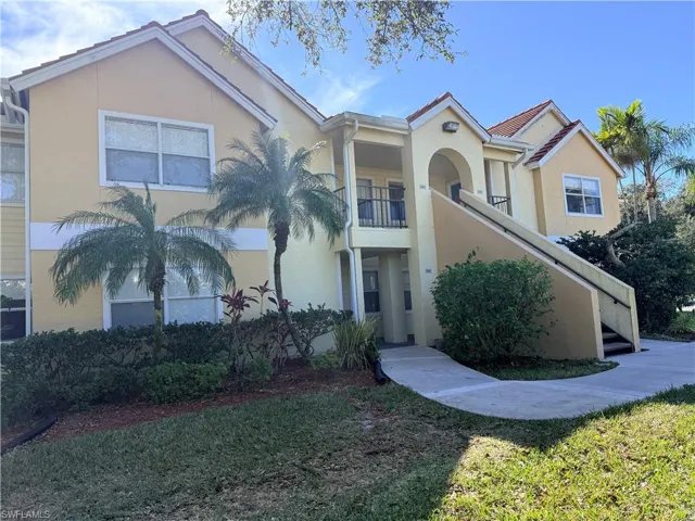 12750  Equestrian  CIR, Fort Myers, FL 33907