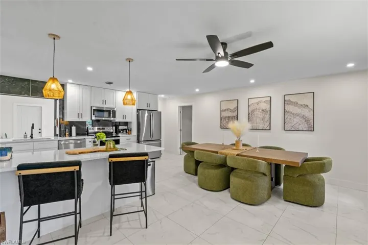 14725 Kimberly Ln, Fort Myers, Florida 33908