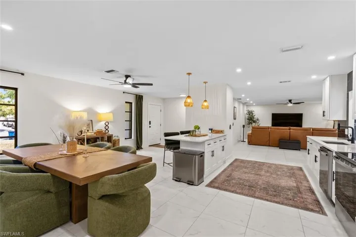 14725 Kimberly Ln, Fort Myers, Florida 33908