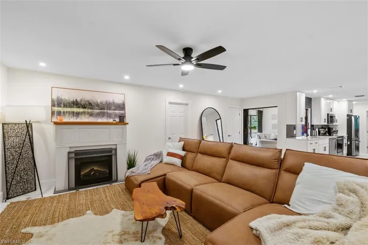 14725 Kimberly Ln, Fort Myers, Florida 33908