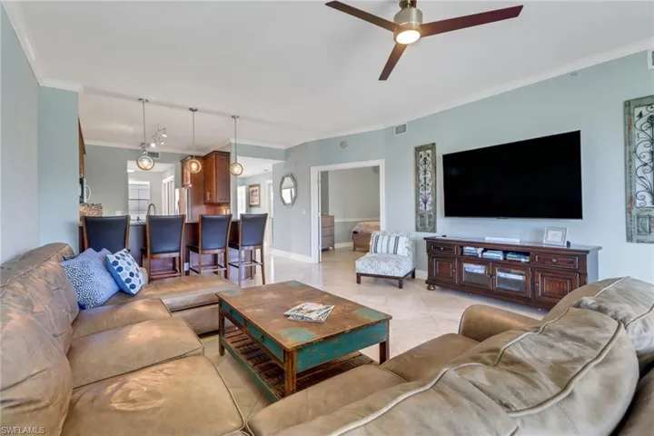 4650  Yacht Harbor  DR, Naples, FL 34112