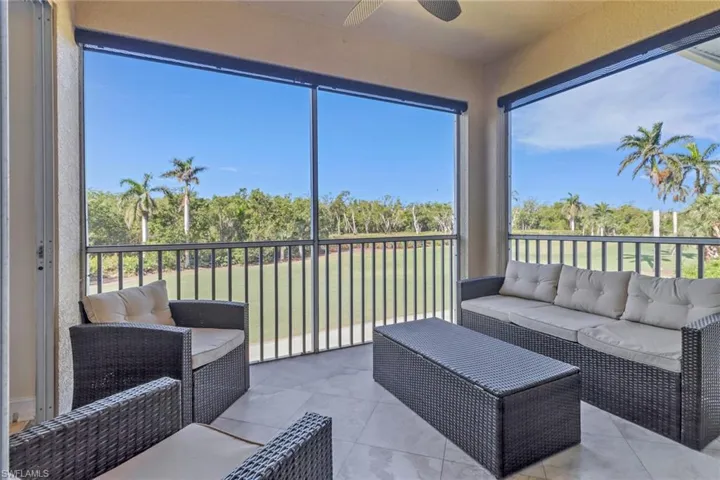 4650  Yacht Harbor  DR, Naples, FL 34112