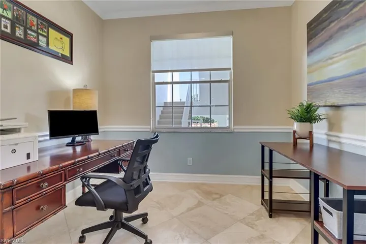 4650  Yacht Harbor  DR, Naples, FL 34112