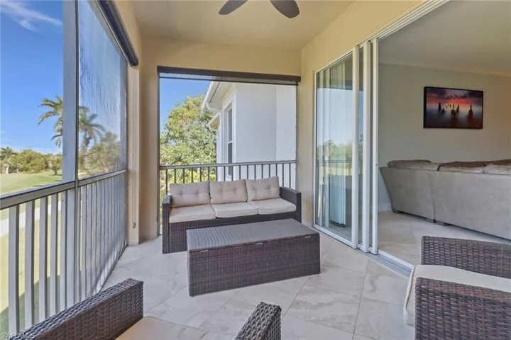 4650  Yacht Harbor  DR, Naples, FL 34112