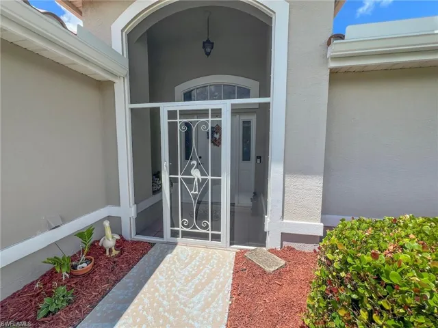 2170 Embarcadero Way, North Fort Myers, Florida 33917