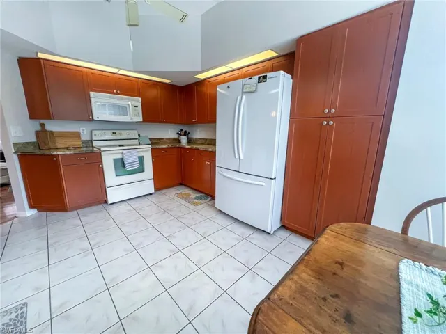 2170 Embarcadero Way, North Fort Myers, Florida 33917