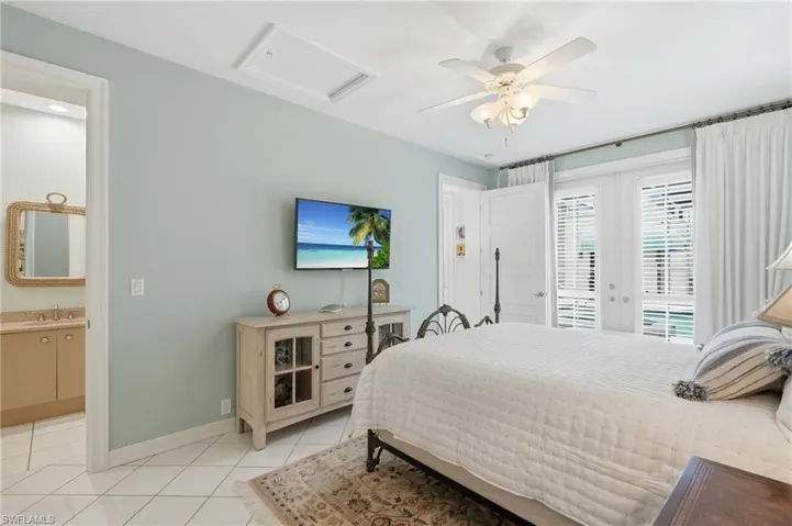 7976 Grand Bay Dr 5, Naples, Florida 34108