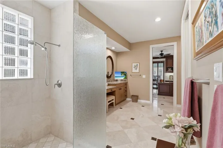 7976 Grand Bay Dr 5, Naples, Florida 34108