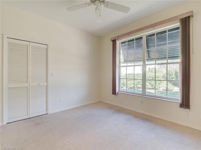 Guest bedroom with walk-in closet