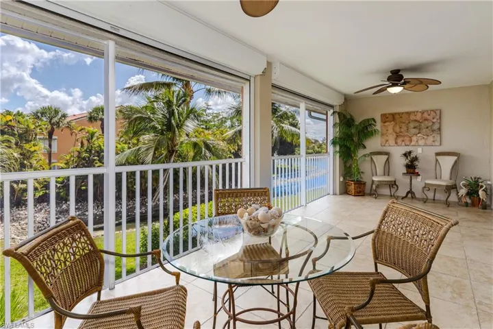 6840  Beach Resort  DR, Naples, FL 34114
