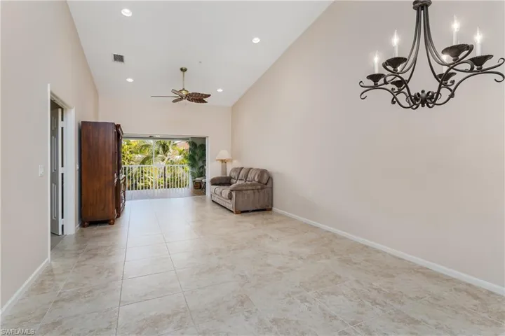 6840  Beach Resort  DR, Naples, FL 34114