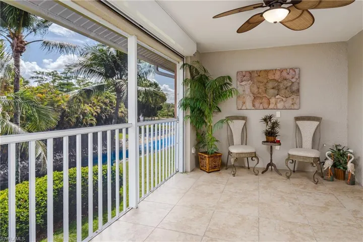 6840  Beach Resort  DR, Naples, FL 34114