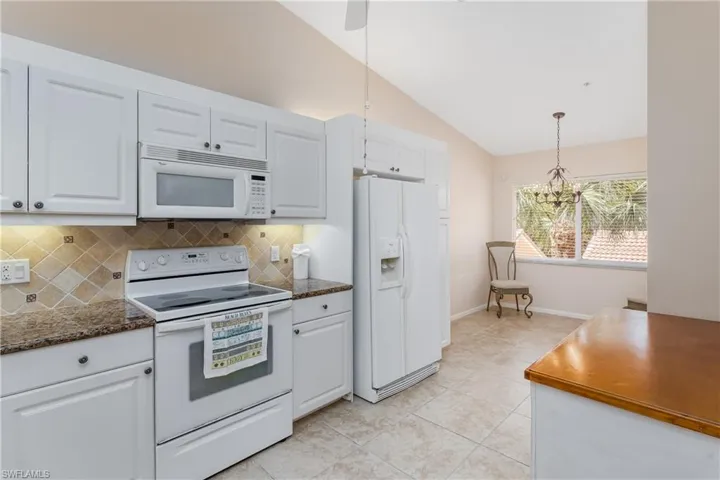 6840  Beach Resort  DR, Naples, FL 34114