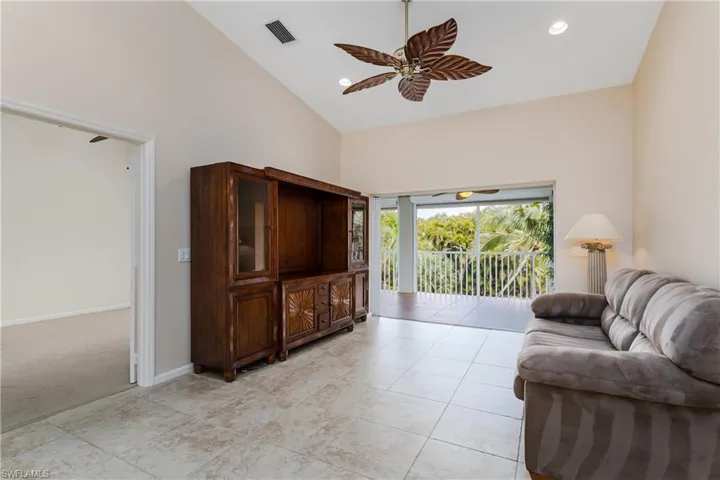 6840  Beach Resort  DR, Naples, FL 34114