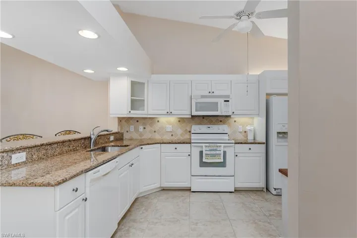 6840  Beach Resort  DR, Naples, FL 34114