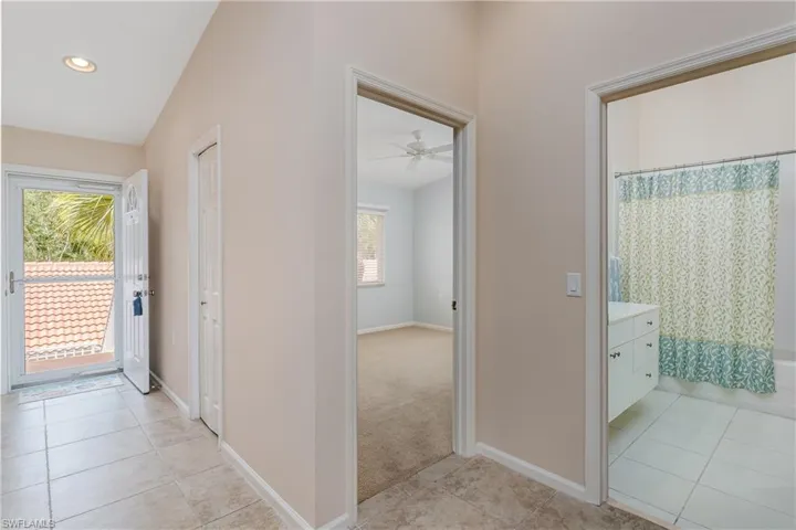 6840  Beach Resort  DR, Naples, FL 34114