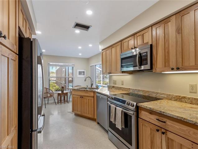 hickory and granite kitchen