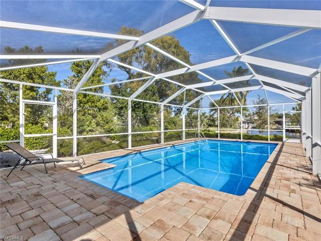 pavered pool deck