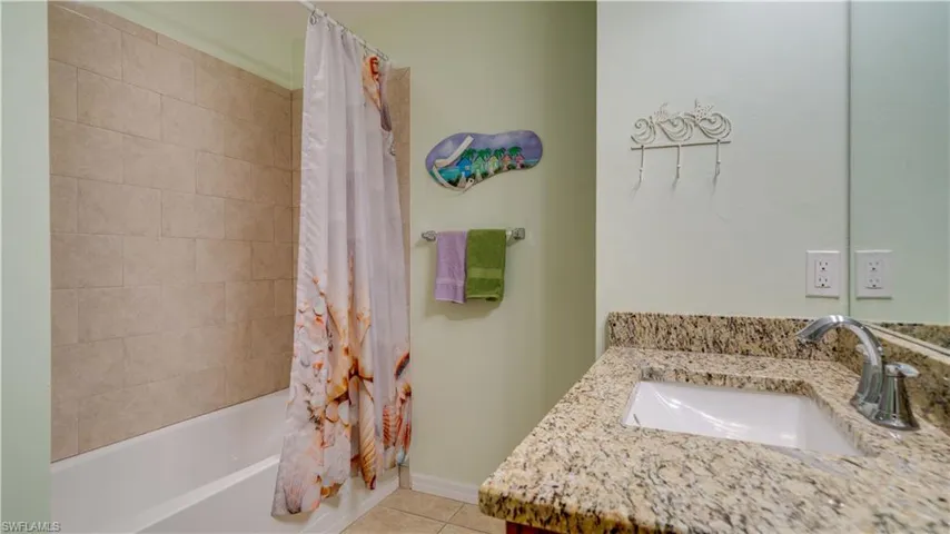 Shower/tub combo