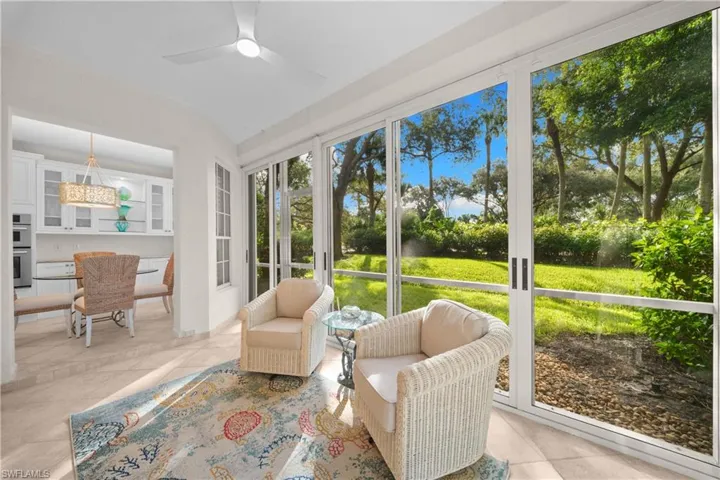 8460 Abbington Cir 1811, Naples, Florida 34108