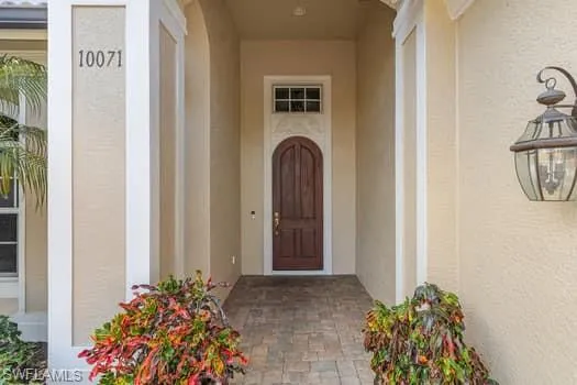 View of property entrance