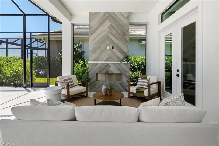 9570 Moonflower Ln, Naples, Florida 34114