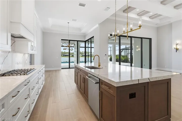 9570 Moonflower Ln, Naples, Florida 34114