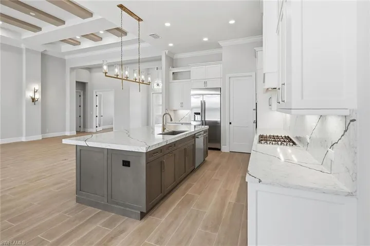 9570 Moonflower Ln, Naples, Florida 34114