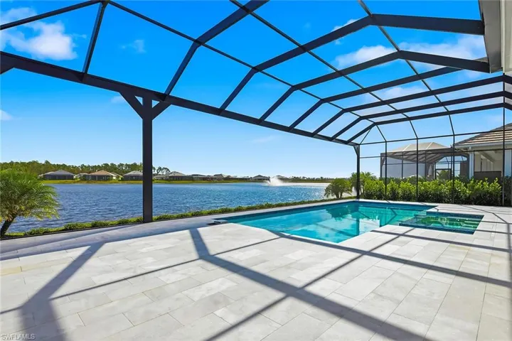 9570 Moonflower Ln, Naples, Florida 34114