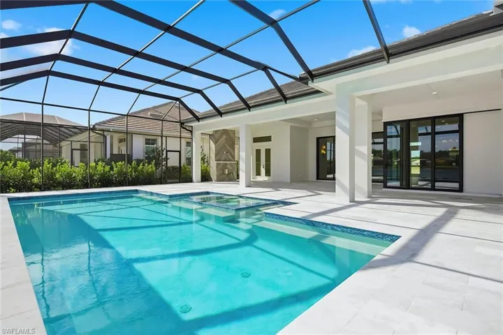 9570 Moonflower Ln, Naples, Florida 34114