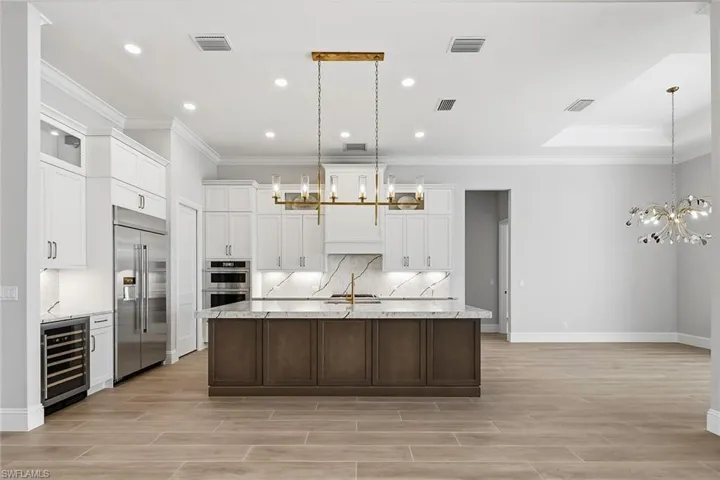 9570 Moonflower Ln, Naples, Florida 34114