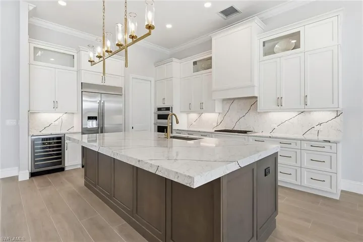 9570 Moonflower Ln, Naples, Florida 34114