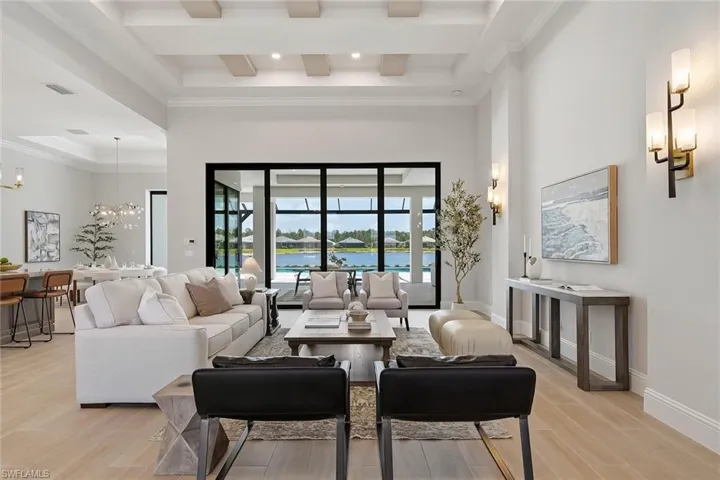 9570 Moonflower Ln, Naples, Florida 34114