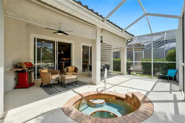 5717 Lago Villaggio Way, Naples, Florida 34104