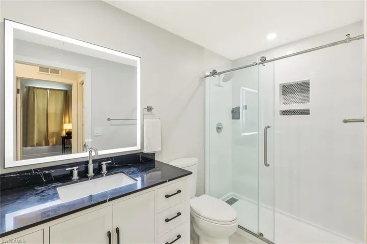 5717 Lago Villaggio Way, Naples, Florida 34104