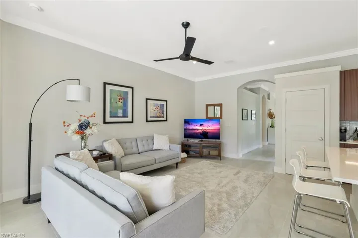 5717 Lago Villaggio Way, Naples, Florida 34104