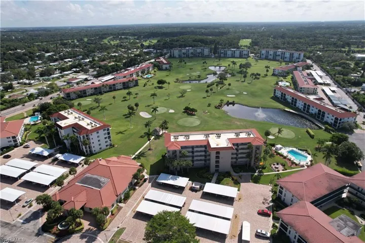 57 High Point Cir W # 405, Naples, Florida 34103