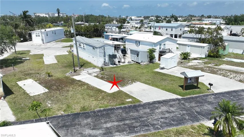 8 Helen Ln, Fort Myers Beach, Florida 33931