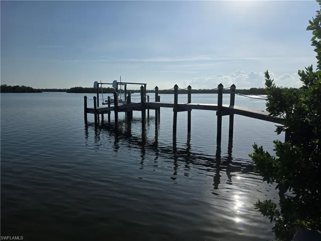 Peaceful view from the end of Helen Ln.