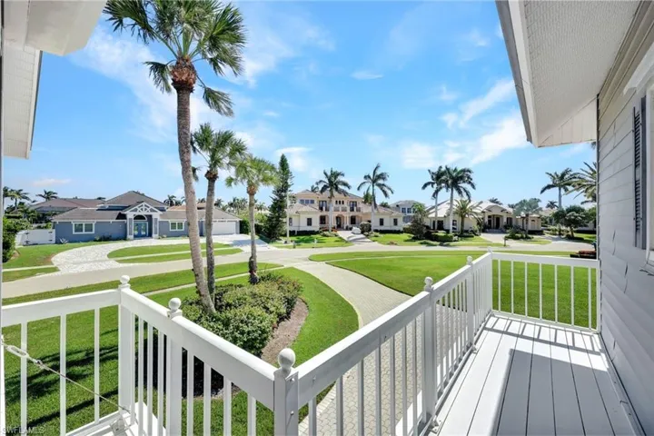 810 Arcadia Ct, Marco Island, Florida 34145
