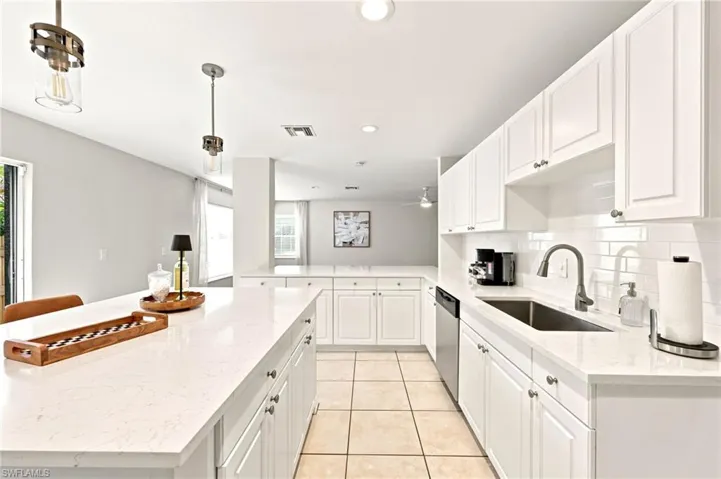 10650 Ragsdale St, Bonita Springs, Florida 34135