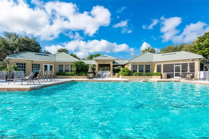 Autumn Woods Community Pool