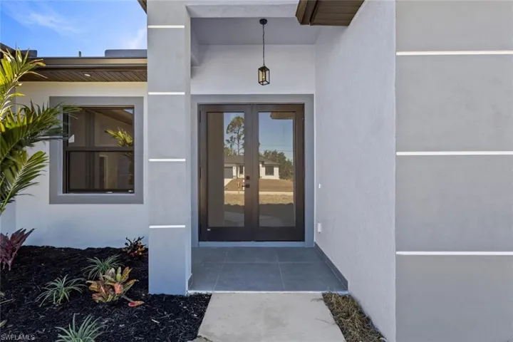 3815  9th SW ST, Lehigh Acres, FL 33976