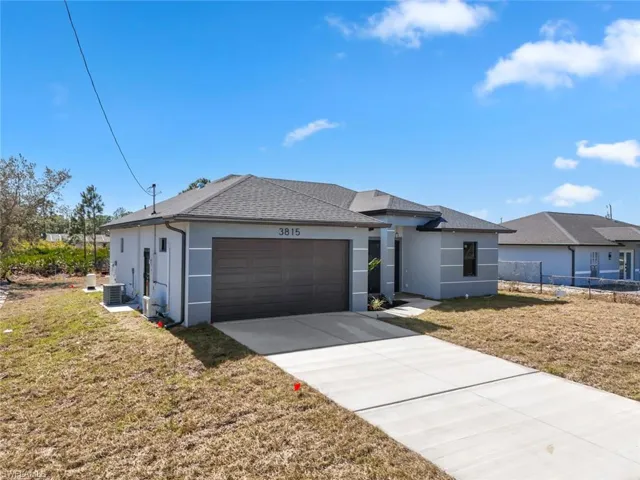 3815  9th SW ST, Lehigh Acres, FL 33976